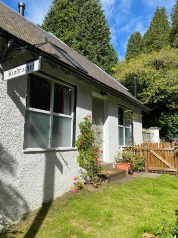 Cobbler'S Cottage At Kindrochet, Strathtay Pitlochry Extérieur photo